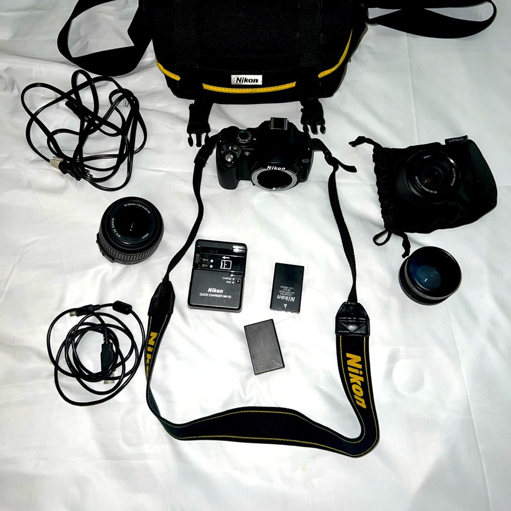 Nikon D40 Digital Camera